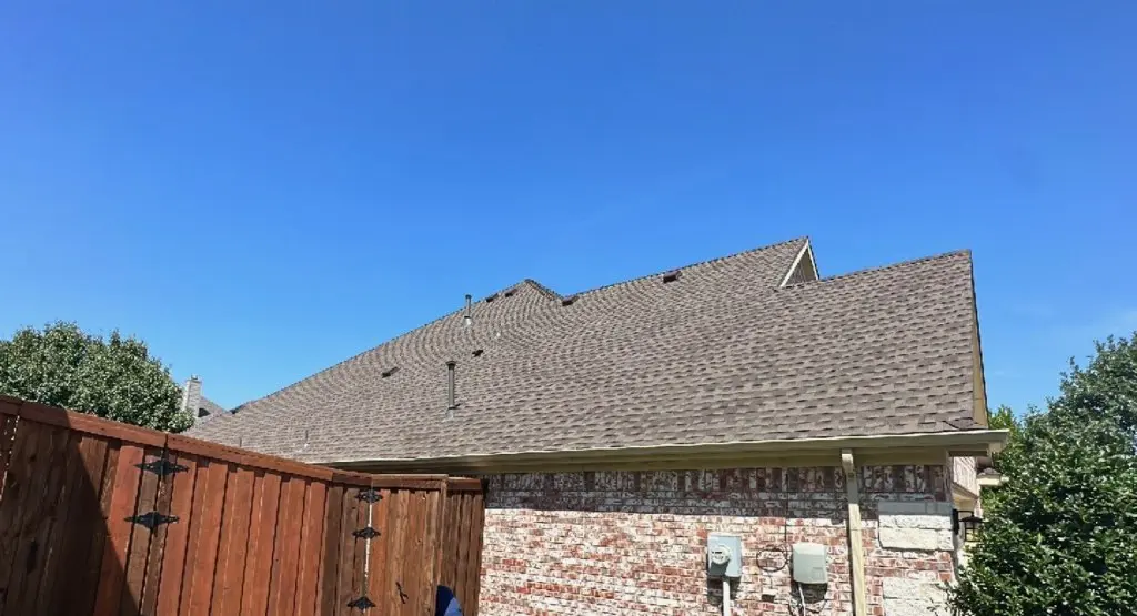 Completed roof replacement project in Unity
